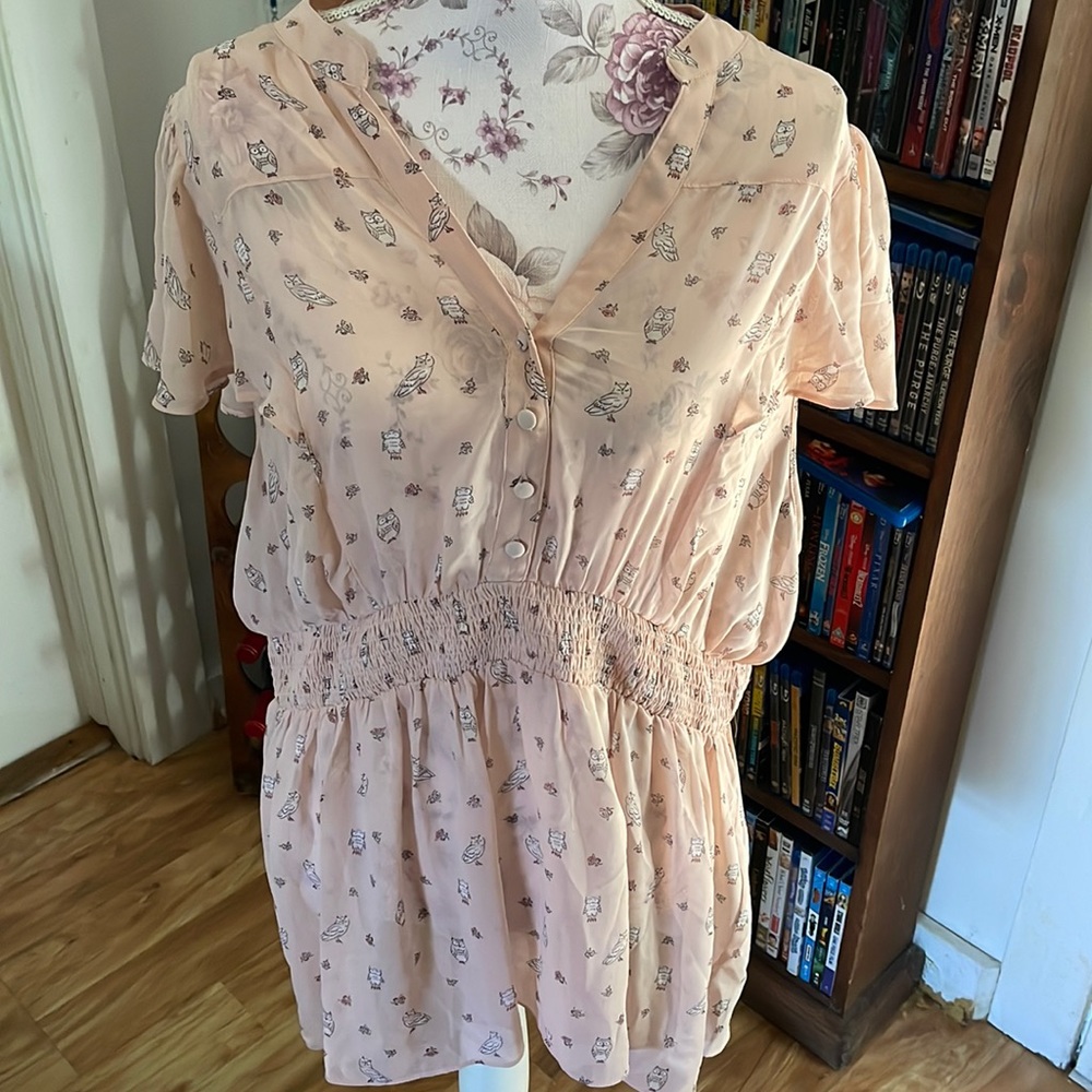 Torrid size 2 owl blouse